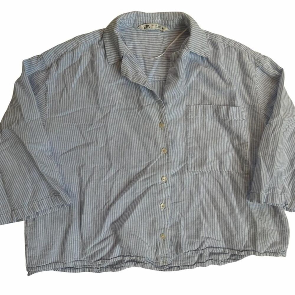 Zara white and blue striped button-up shirt